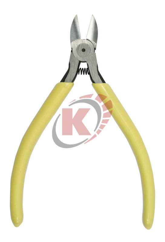 Кусачки боковые 125мм (APT-5143) Licota