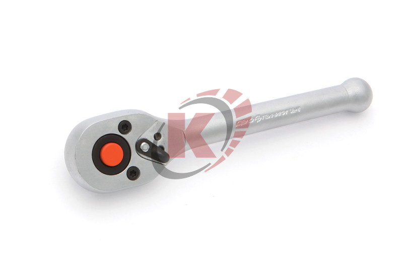 Ключ трещеточный 1/4" 45Т L=115мм (608601) ДТ