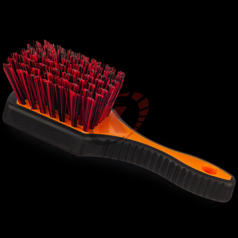 Щетка для мытья шин двойная с жестким ворсом (RT-BR1) Runtec