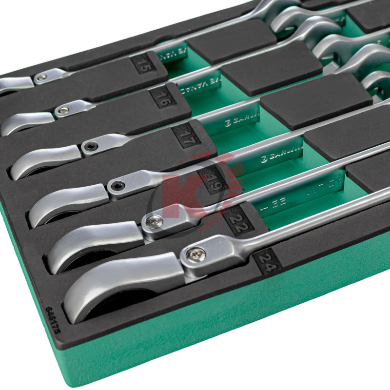 Набор ключей комб. трещоточных КГК-11 8-24 шарнирные (646175) ложемент Garwin