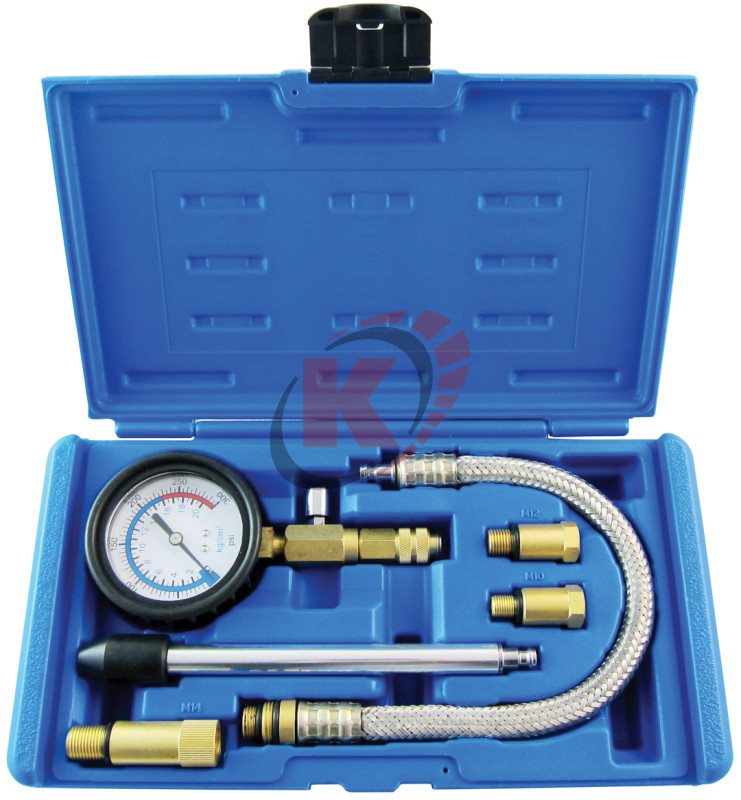 Компрессометр бензиновый c гибкой и жесткой насадкой (ATP-2206) Licota