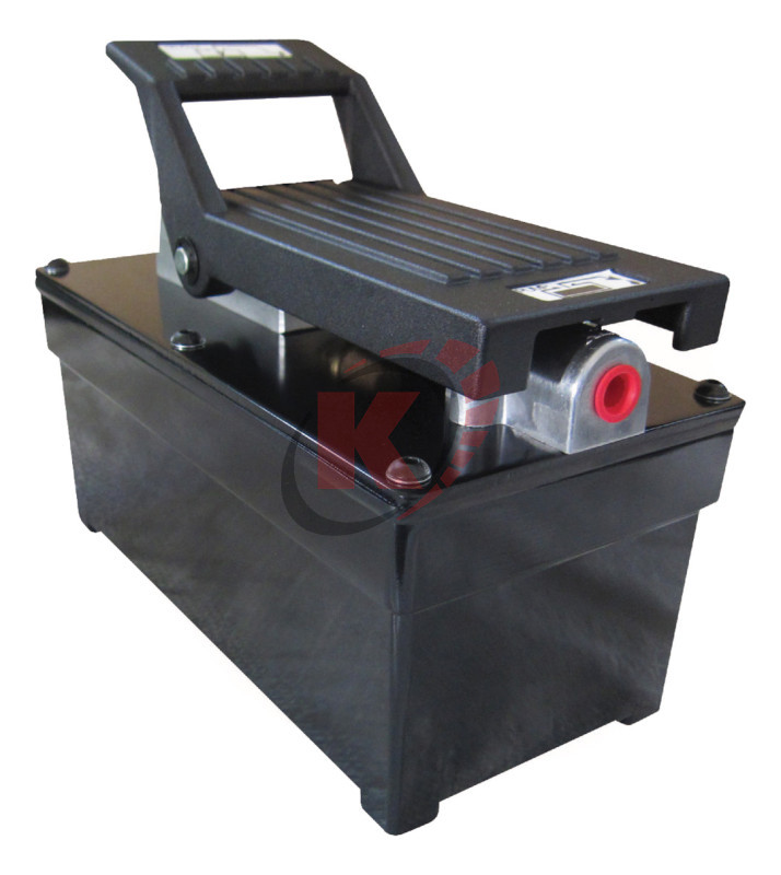 Насос пневмогидравлический 1/4", с ножным управлением (ATS-5100K1) Licota