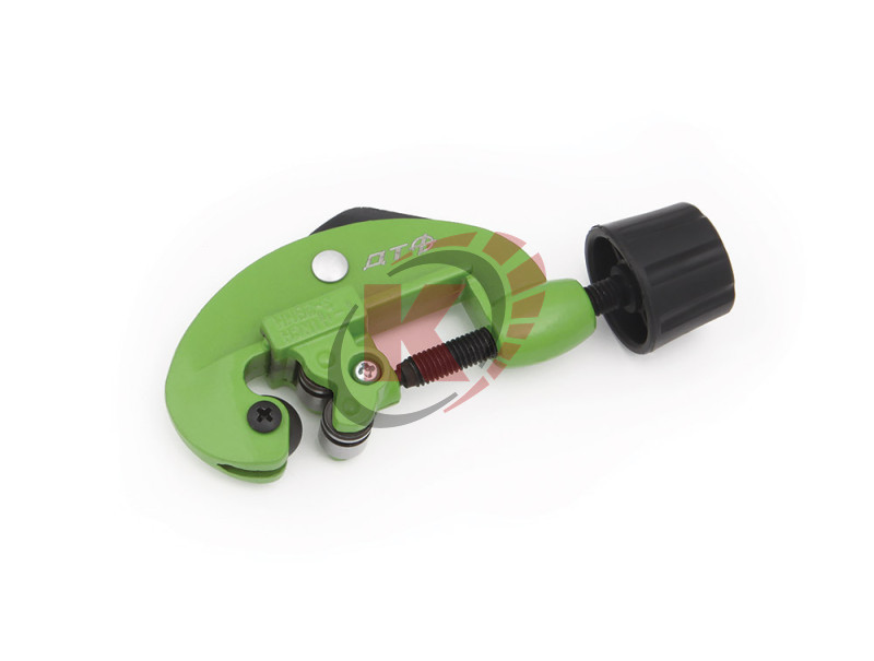 Труборез для всех типов металлических труб (820340) ДТ