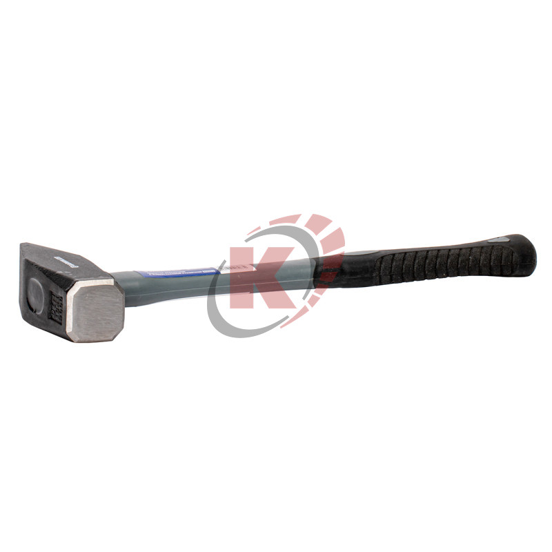 Молоток 2000г с фиберглассовой ручкой квадратный боек (GHT-HF2000) Garwin