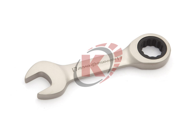 Ключ гаечный комбинир. 17х17 трещоточный короткий (515617) ДТ