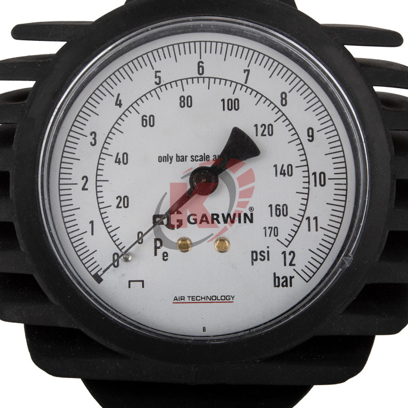 Пистолет для подкачки шин с манометром 12 bar (806006-01) Garwin