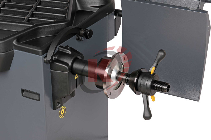 Станок балансировочный (4522PA) 380V автомат с дисплеем Nordberg