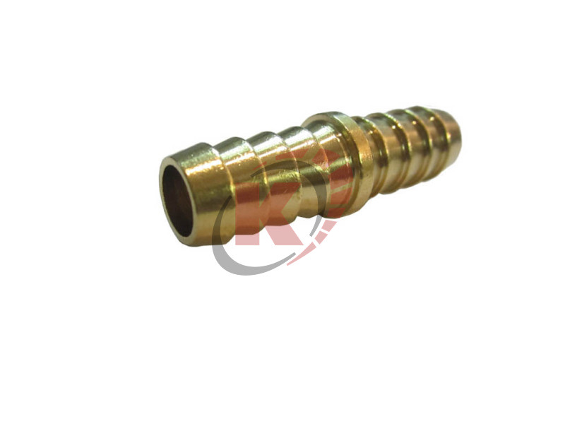 Переходник 8 мм елочка на елочку (HH25) Licota